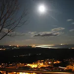Apartahotel Hill View 4*