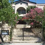 Hill View Aparthotel Pissouri