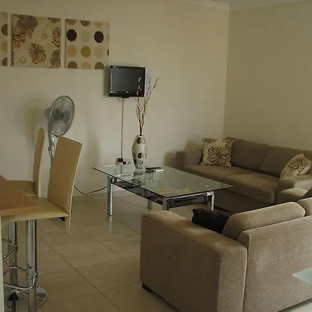 Aparthotel Hill View