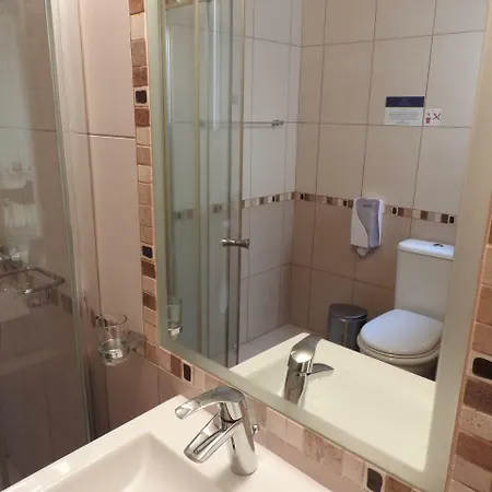 Aparthotel Hill View