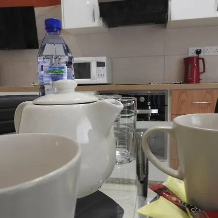 Hill View Hotel apartamentowy 4*