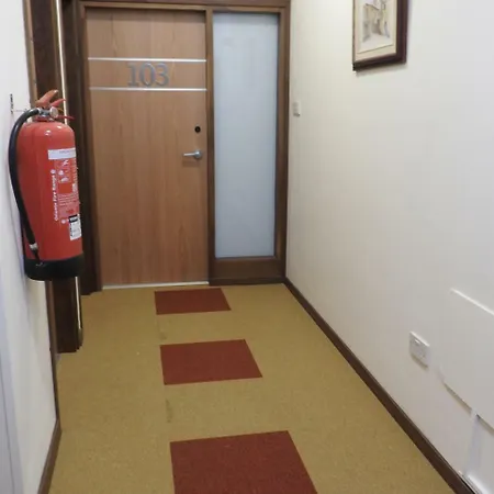 Aparthotel Hill View 4*