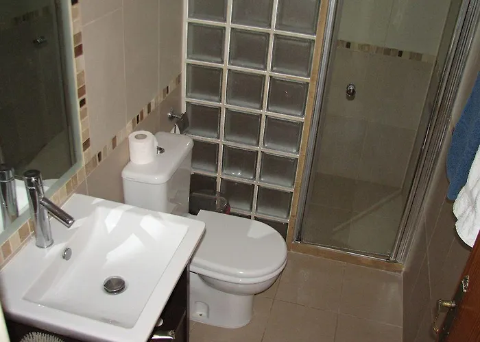 Hill View Ξενοδοχείο με διαμερίσματα 4*