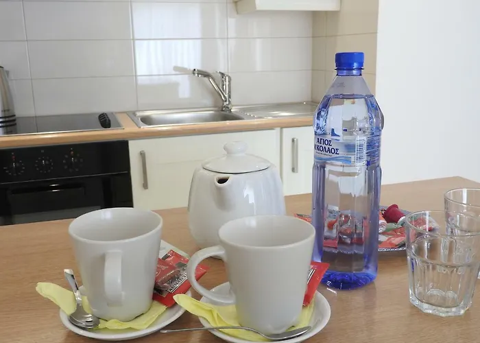 Ξενοδοχείο με διαμερίσματα Hill View 4*