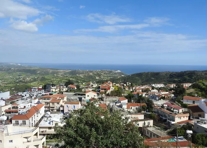 Hill View Ξενοδοχείο με διαμερίσματα 4*