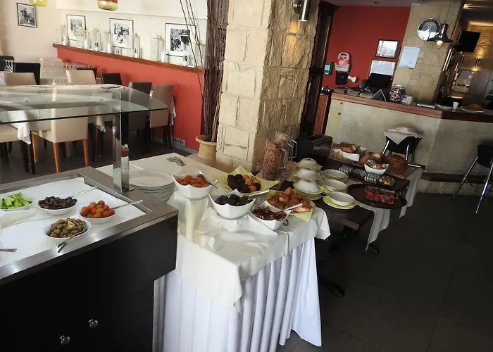 Ξενοδοχείο με διαμερίσματα Hill View Πισσούρι